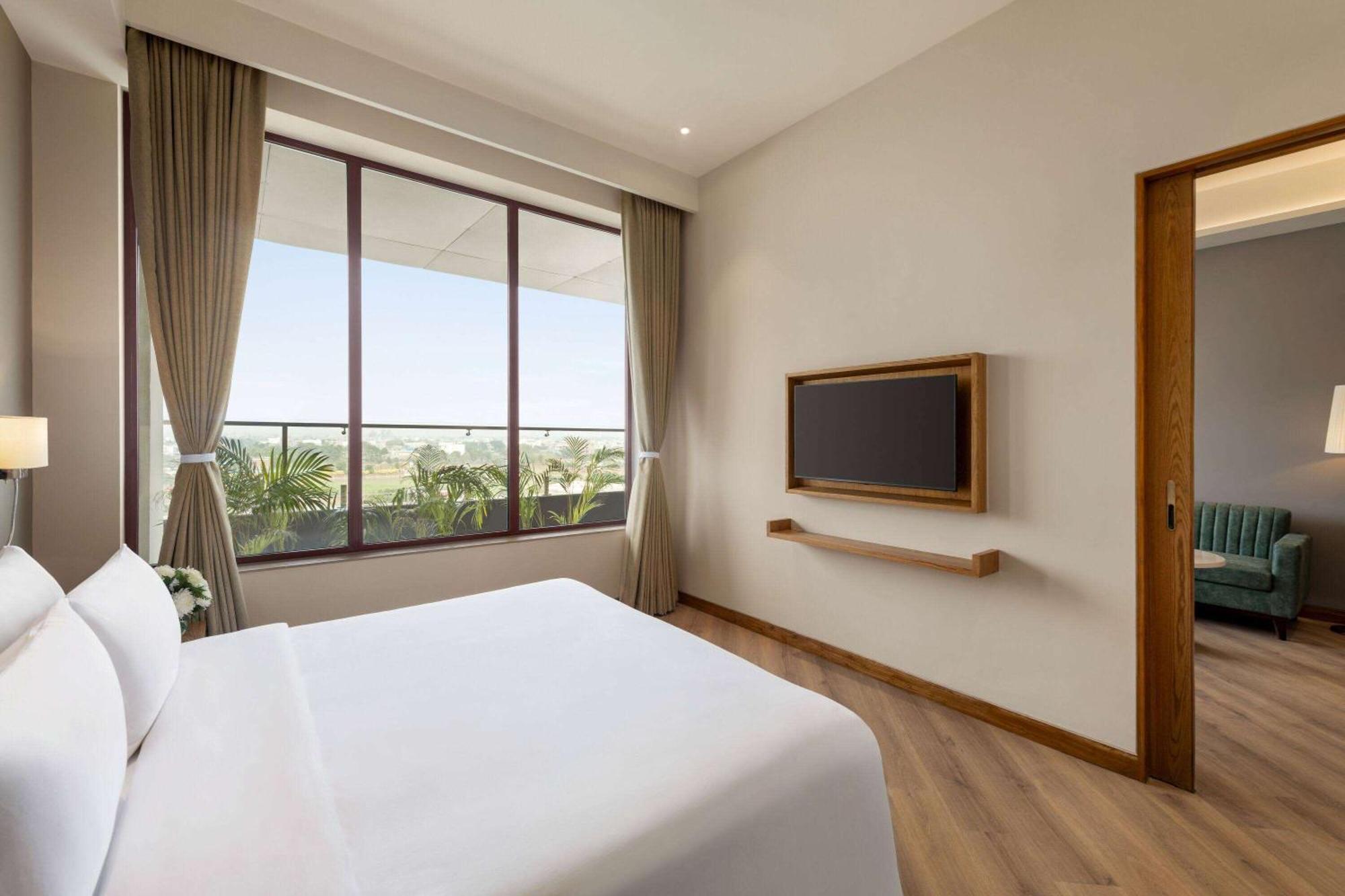 Ramada Encore By Wyndham Amritsar Airport المظهر الخارجي الصورة