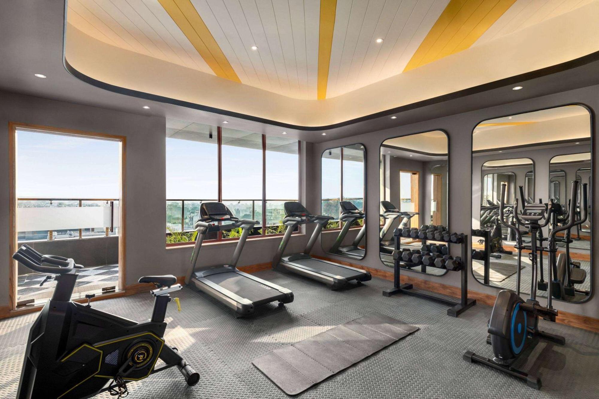Ramada Encore By Wyndham Amritsar Airport المظهر الخارجي الصورة